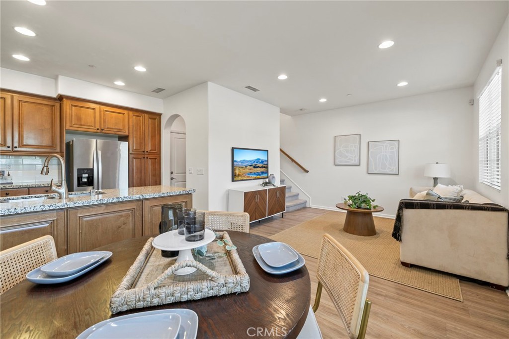 922 E Baseline Road