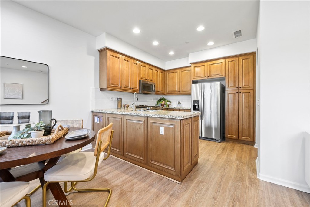 922 E Baseline Road