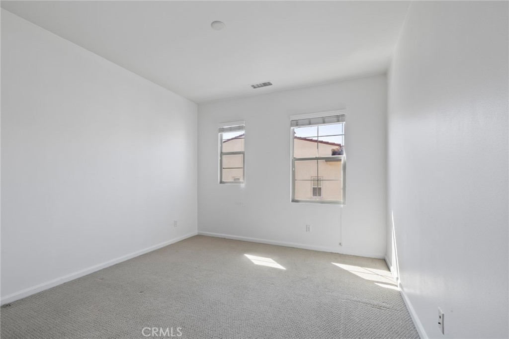 922 E Baseline Road