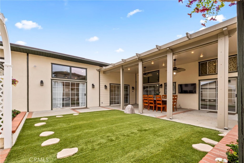 278 Verdugo Way