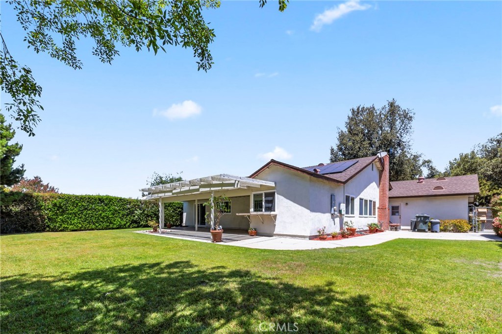 252 E Radcliffe Drive