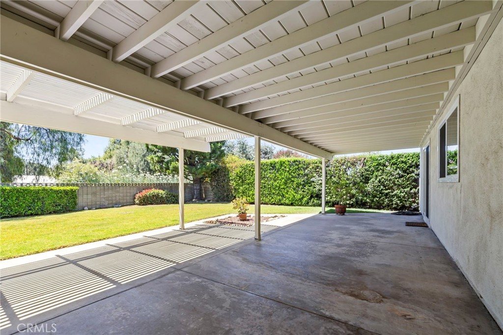 252 E Radcliffe Drive