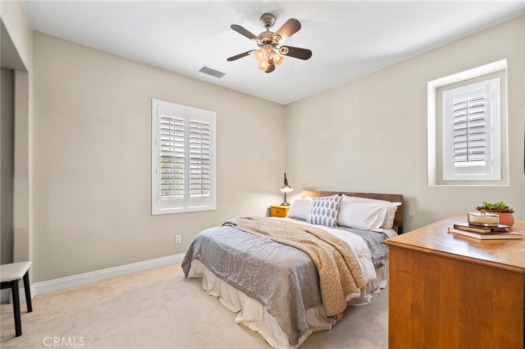 1705 Arthur Loop W