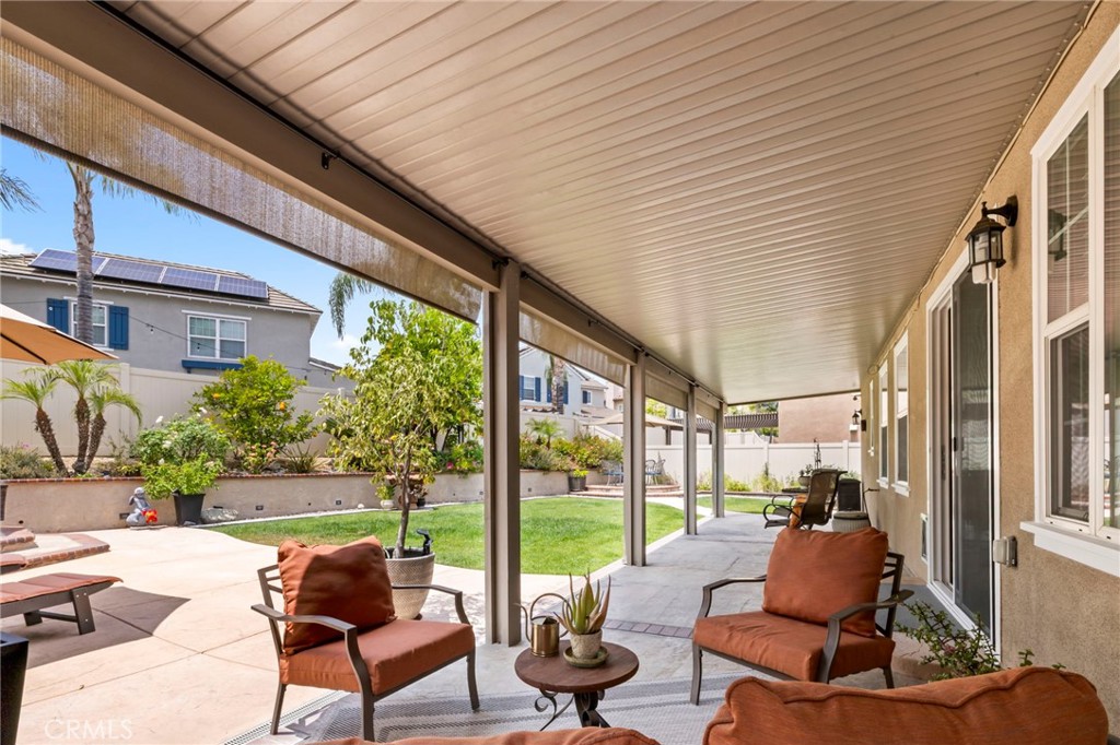 1705 Arthur Loop W