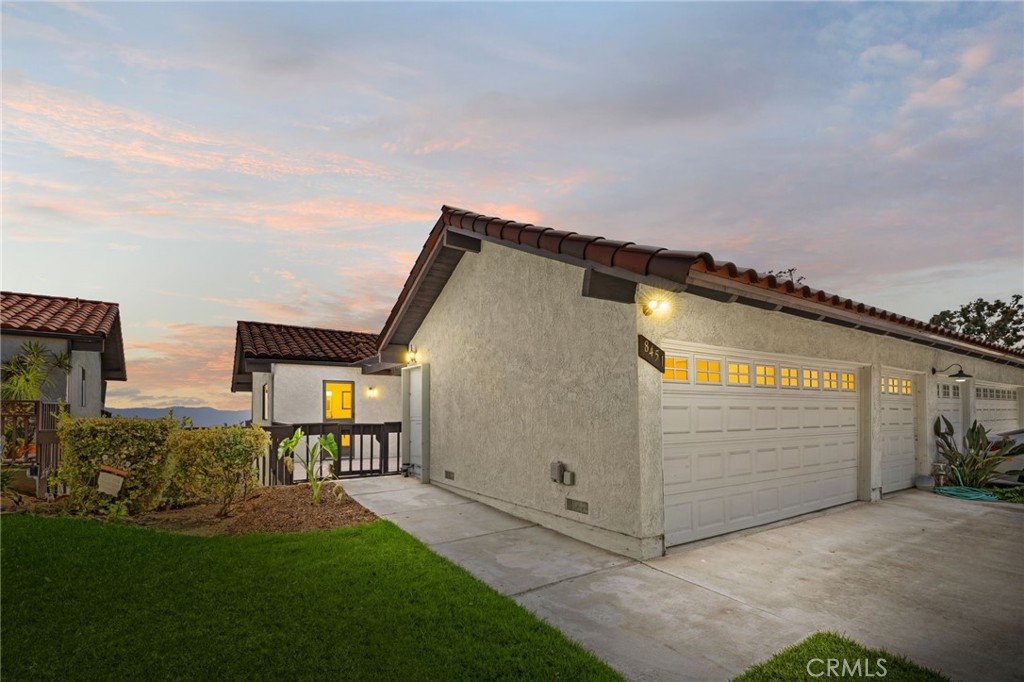 8451 Calle Carabe Court