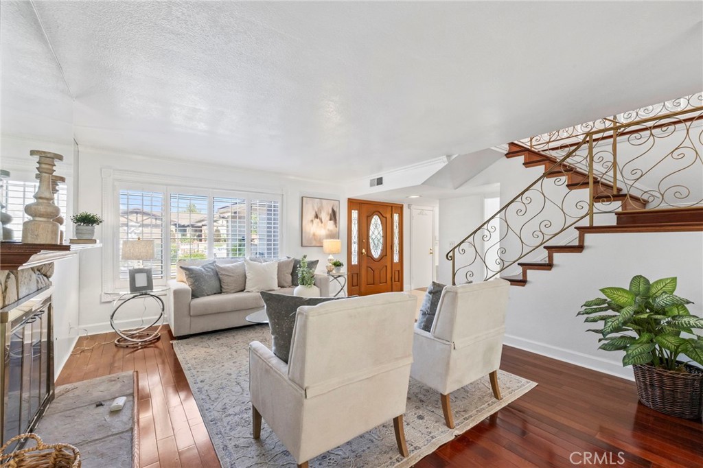 541 Fairwood Street