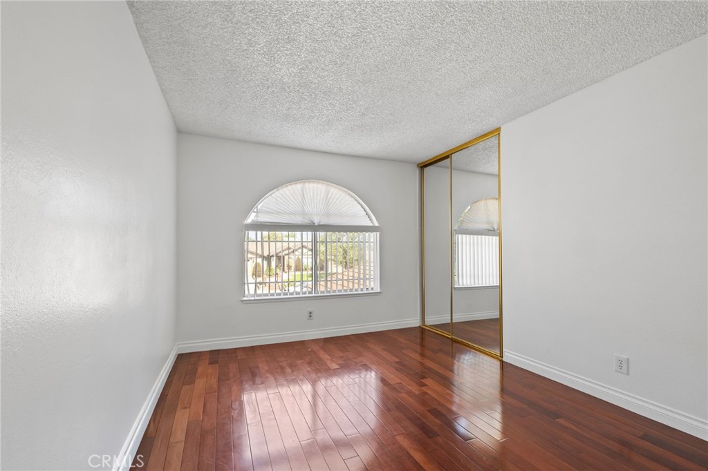 541 Fairwood Street