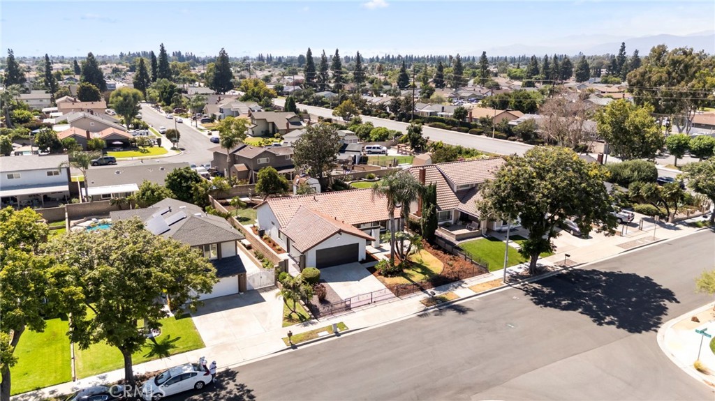 2614 Virginia Way
