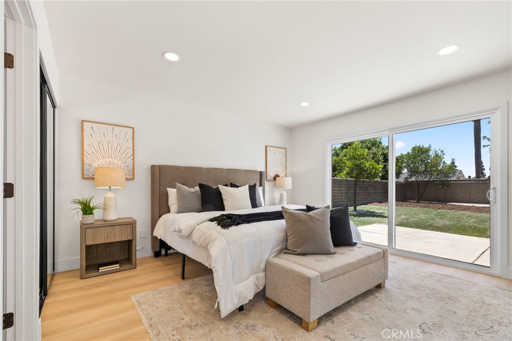 2614 Virginia Way