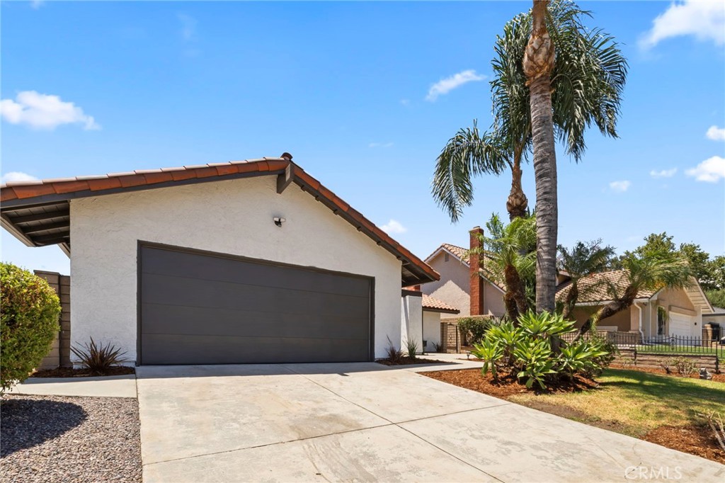 2614 Virginia Way