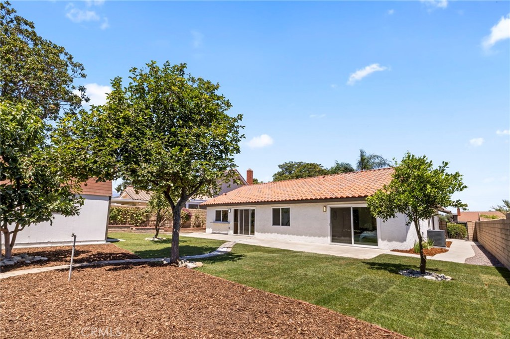 2614 Virginia Way