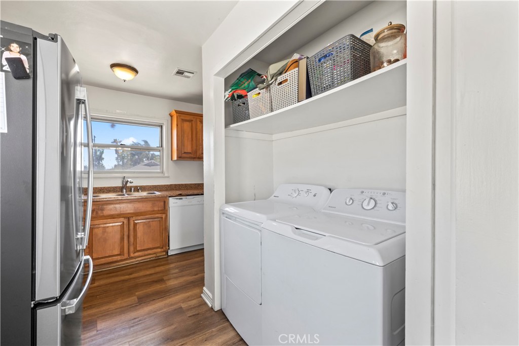 333 W 7th Street