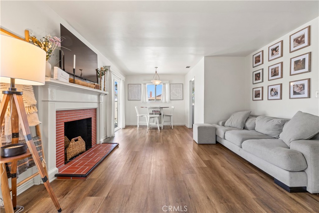 333 W 7th Street