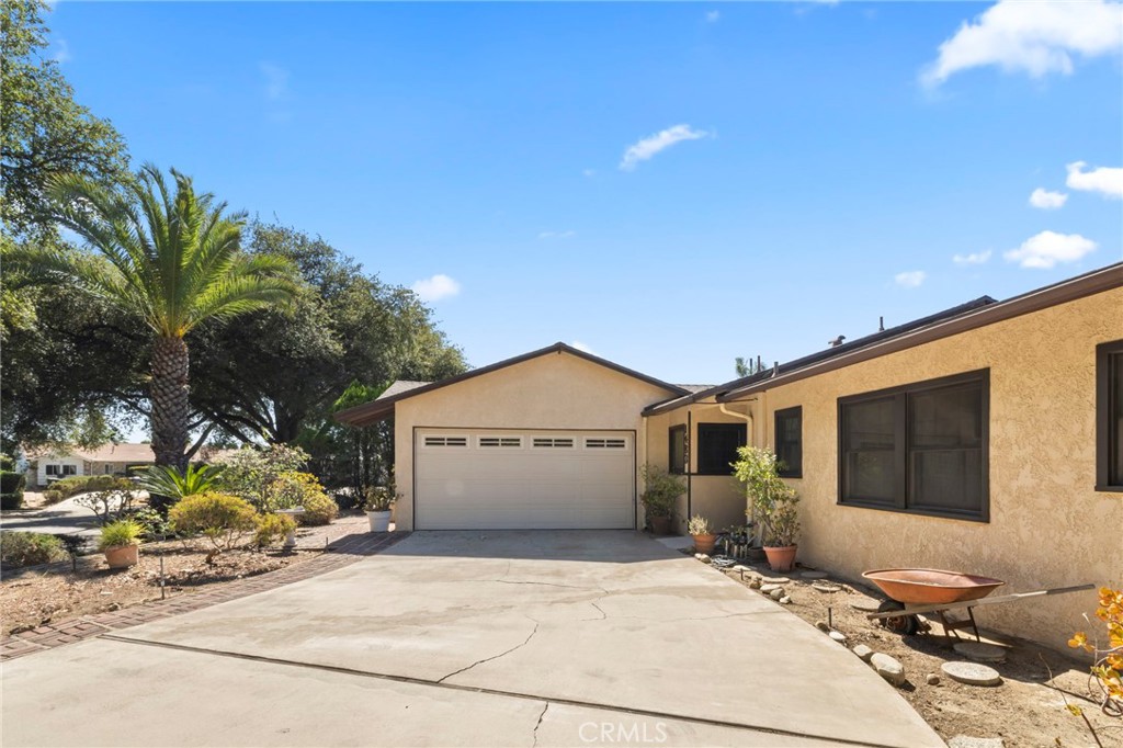 1483 Loma Sola Court