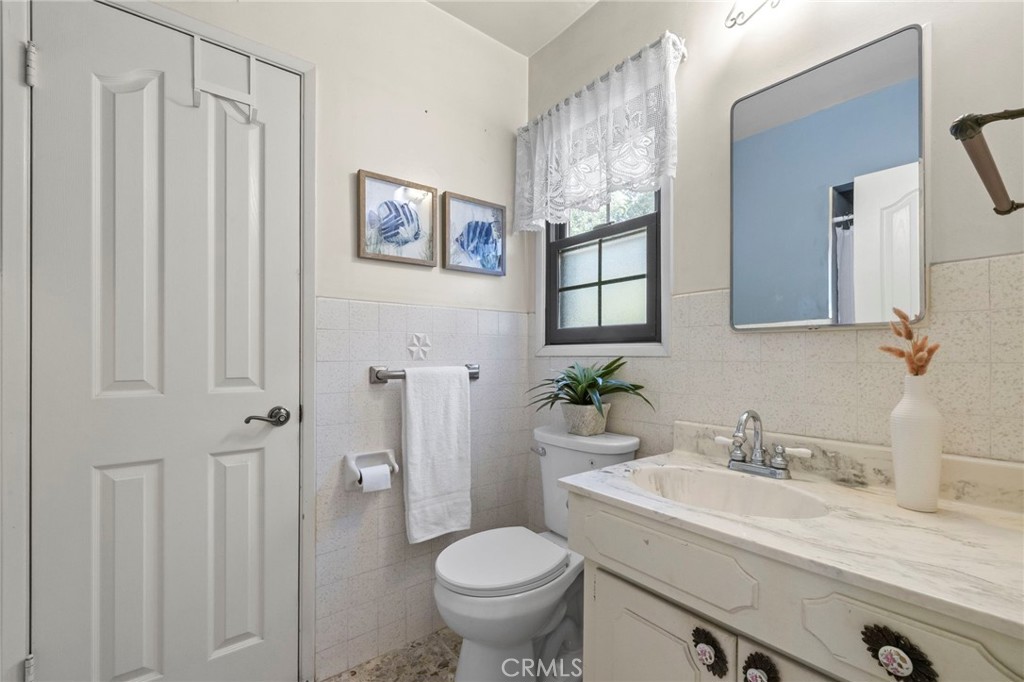 1483 Loma Sola Court