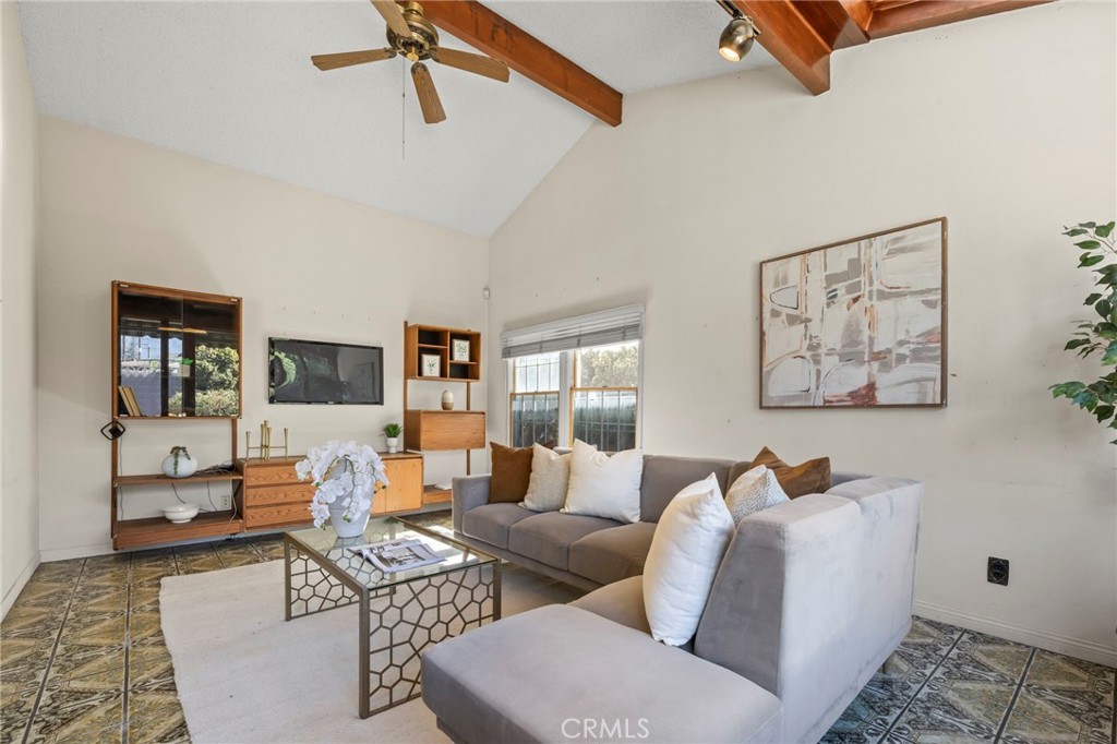 1483 Loma Sola Court