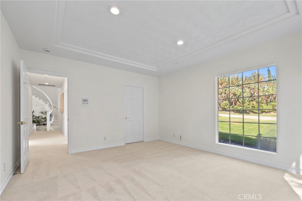 5072 Castle Court