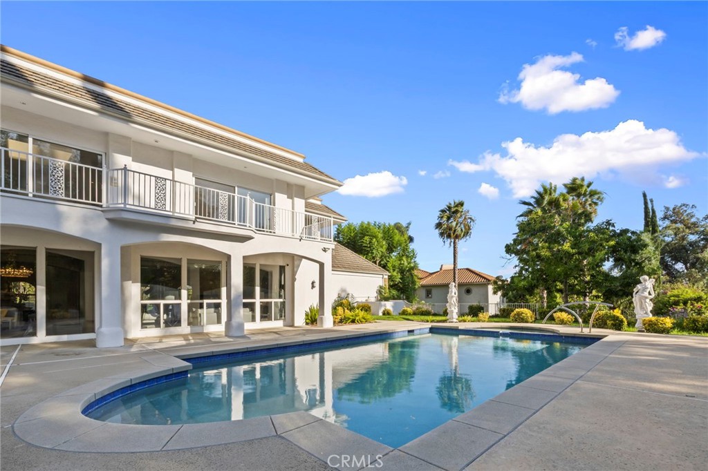 5072 Castle Court