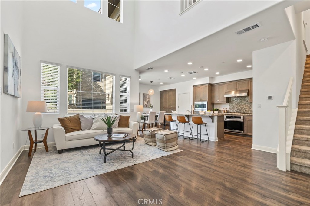 7427 Solstice Place