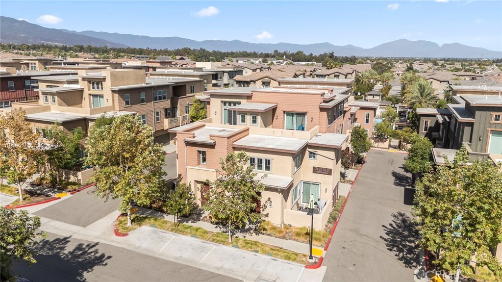7427 Solstice Place