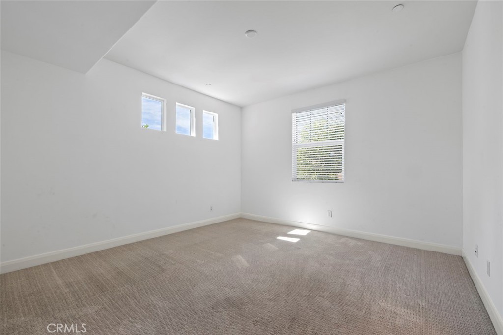 7427 Solstice Place