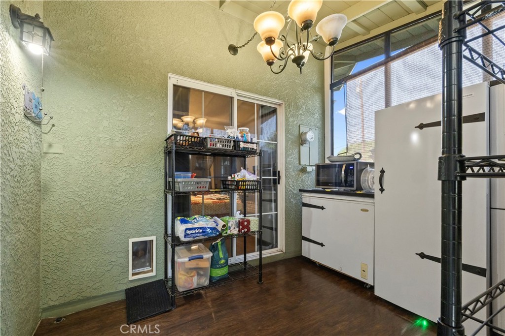 128 N Walnuthaven Drive