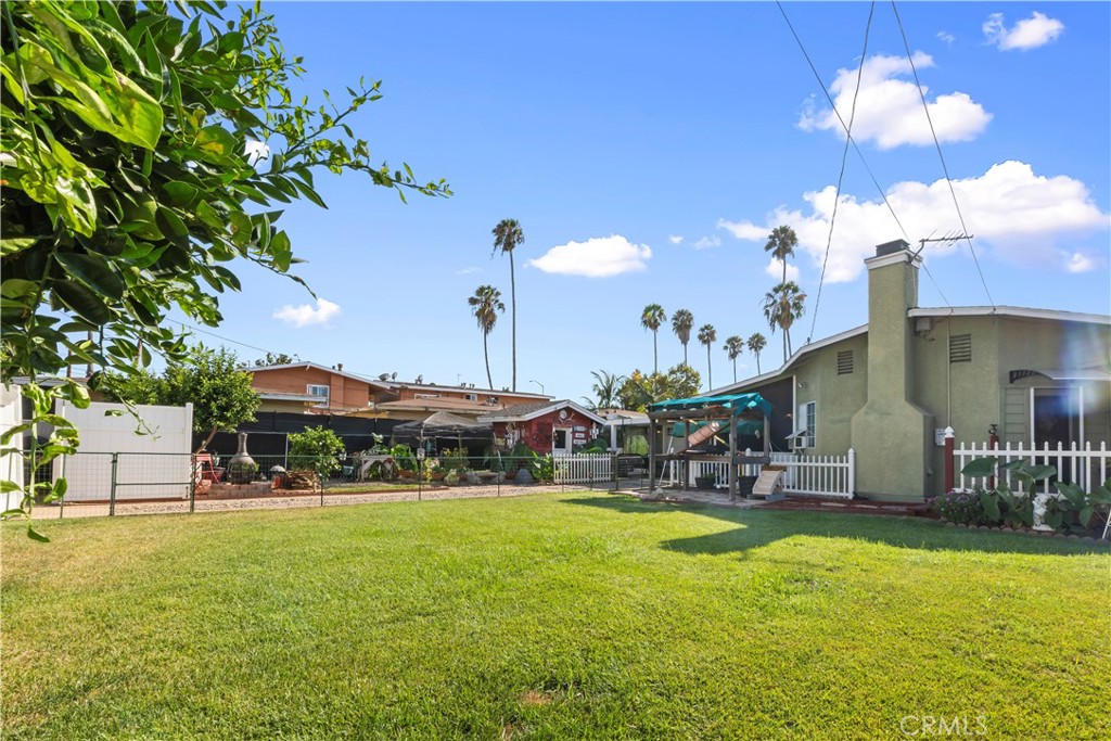 128 N Walnuthaven Drive