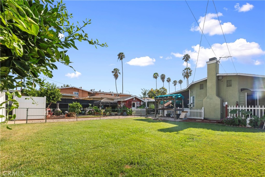 128 N Walnuthaven Drive