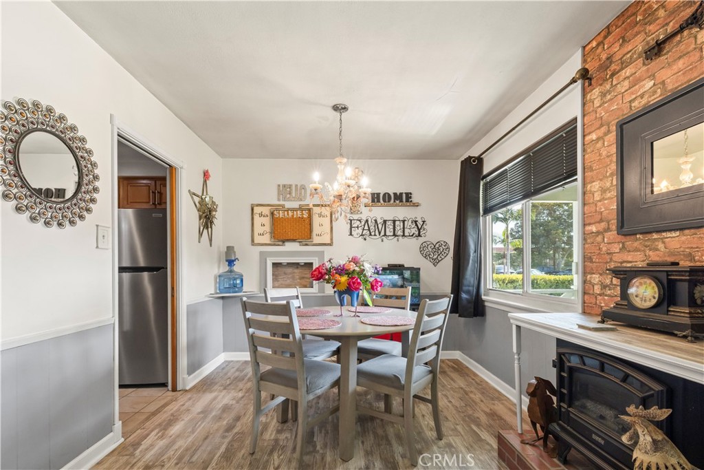 128 N Walnuthaven Drive