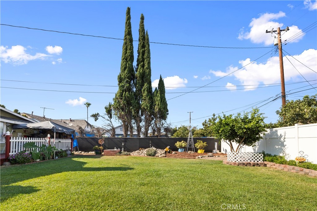 128 N Walnuthaven Drive