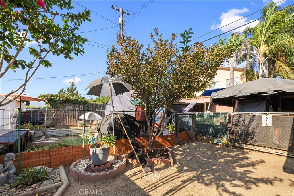 128 N Walnuthaven Drive