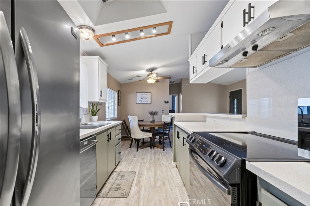 1635 W Covina Boulevard 86