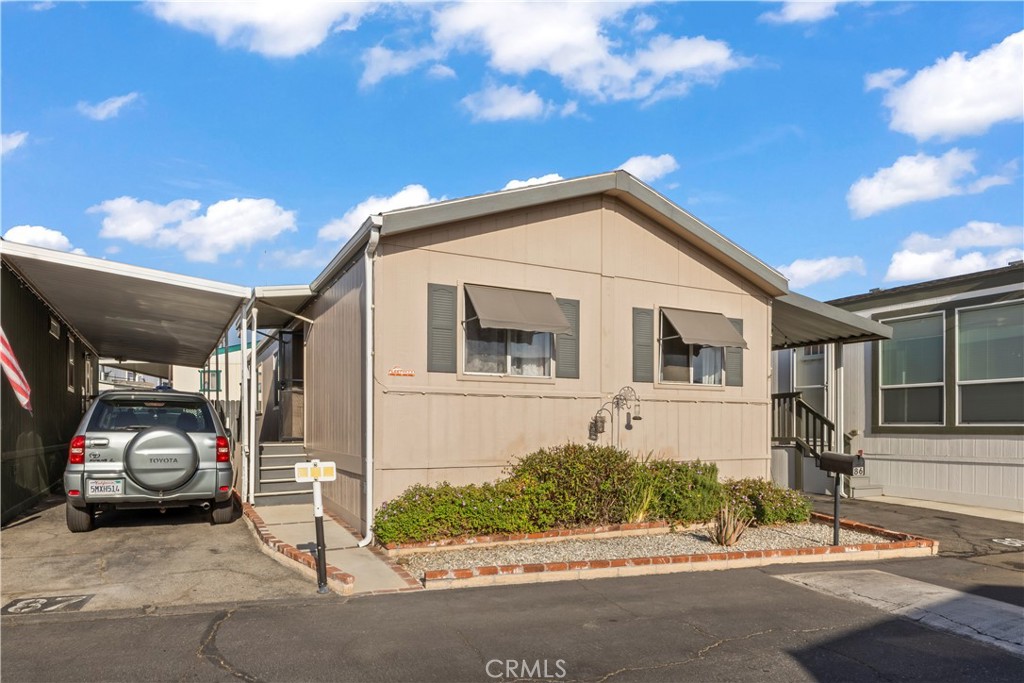 1635 W Covina Boulevard 86