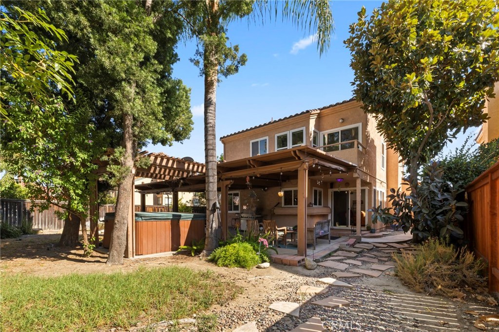 10132 Saddlehill Terrace