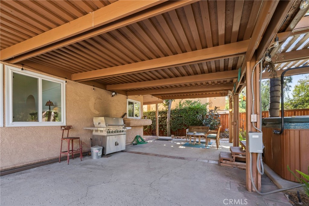 10132 Saddlehill Terrace