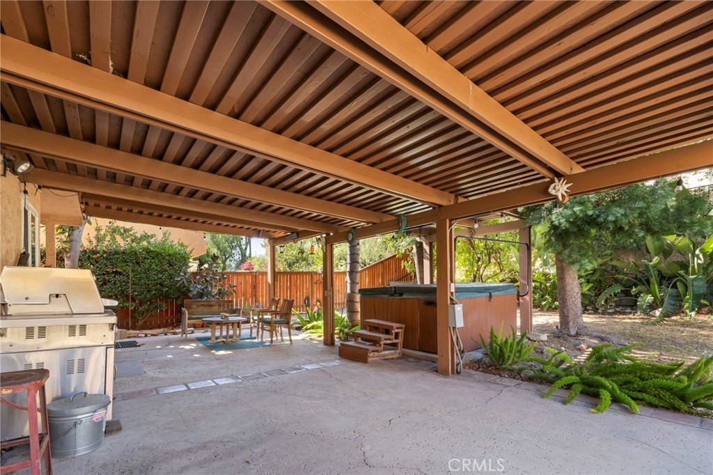 10132 Saddlehill Terrace
