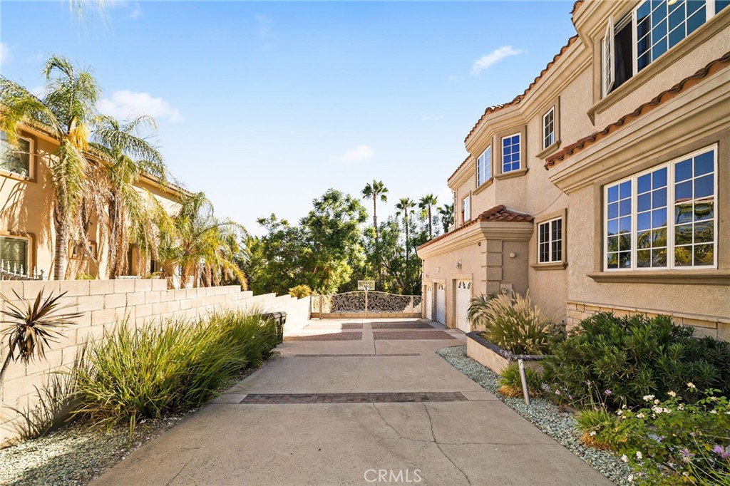 10939 Deer Canyon Drive