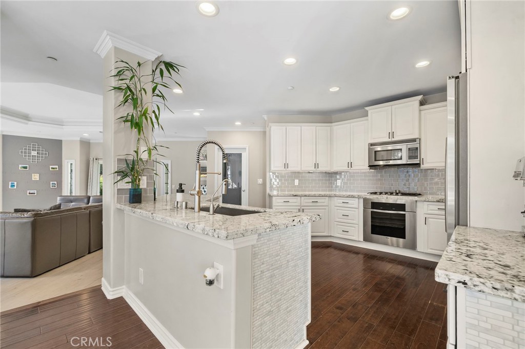 10939 Deer Canyon Drive