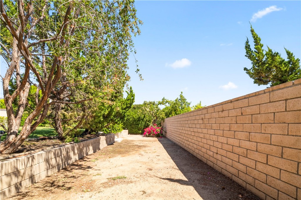 1860 Olivewood Street