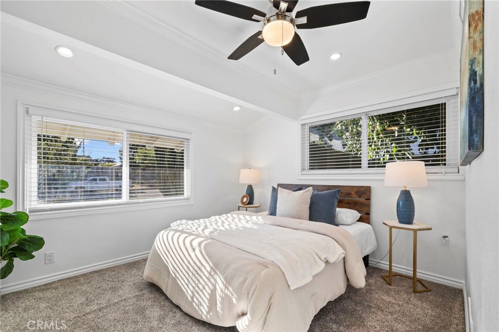 1338 N Albright