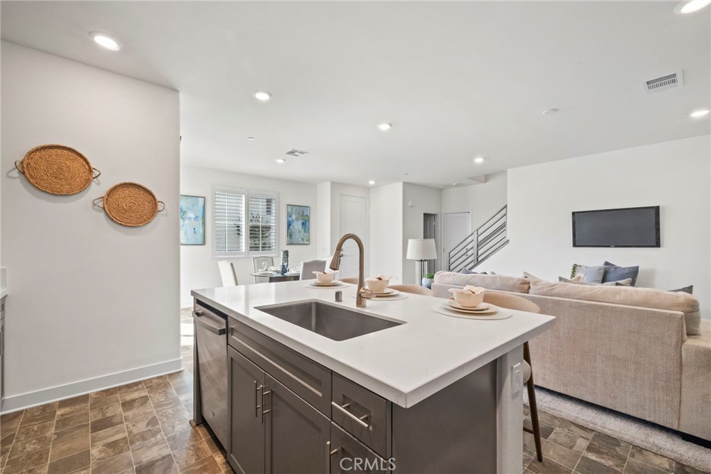 810 Enchanted Hideaway