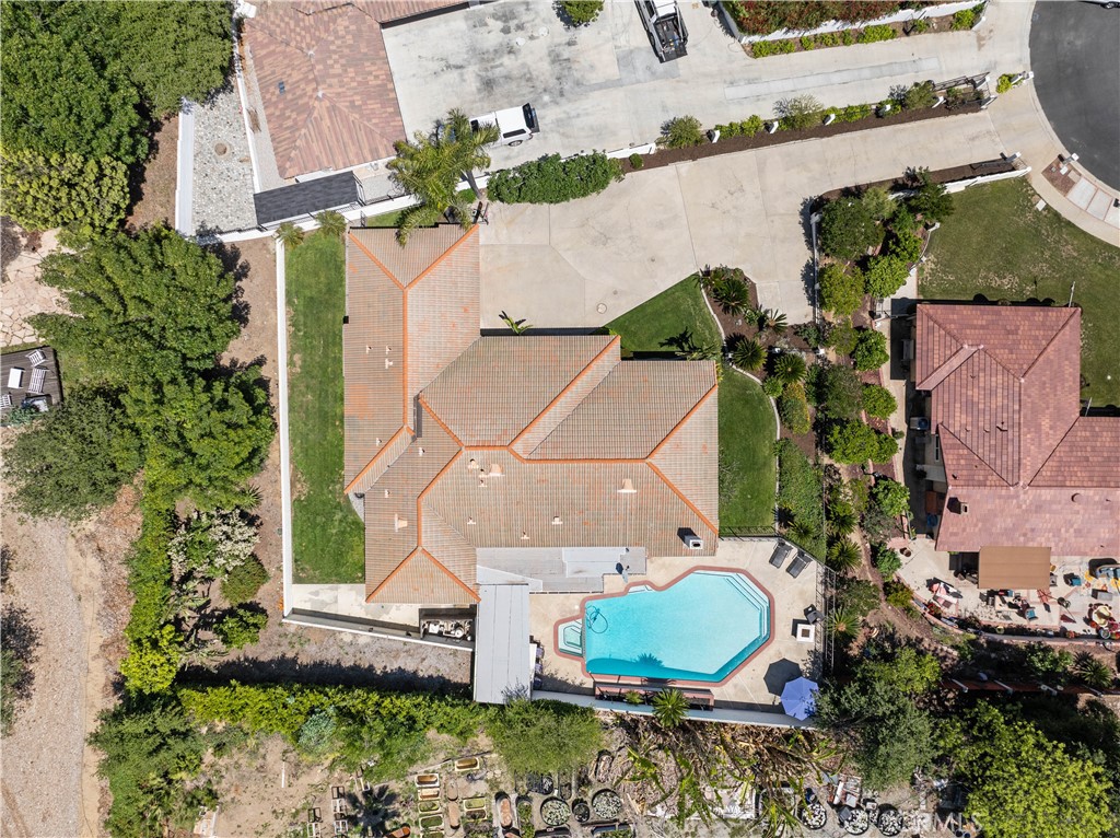 2485 San Mateo Drive