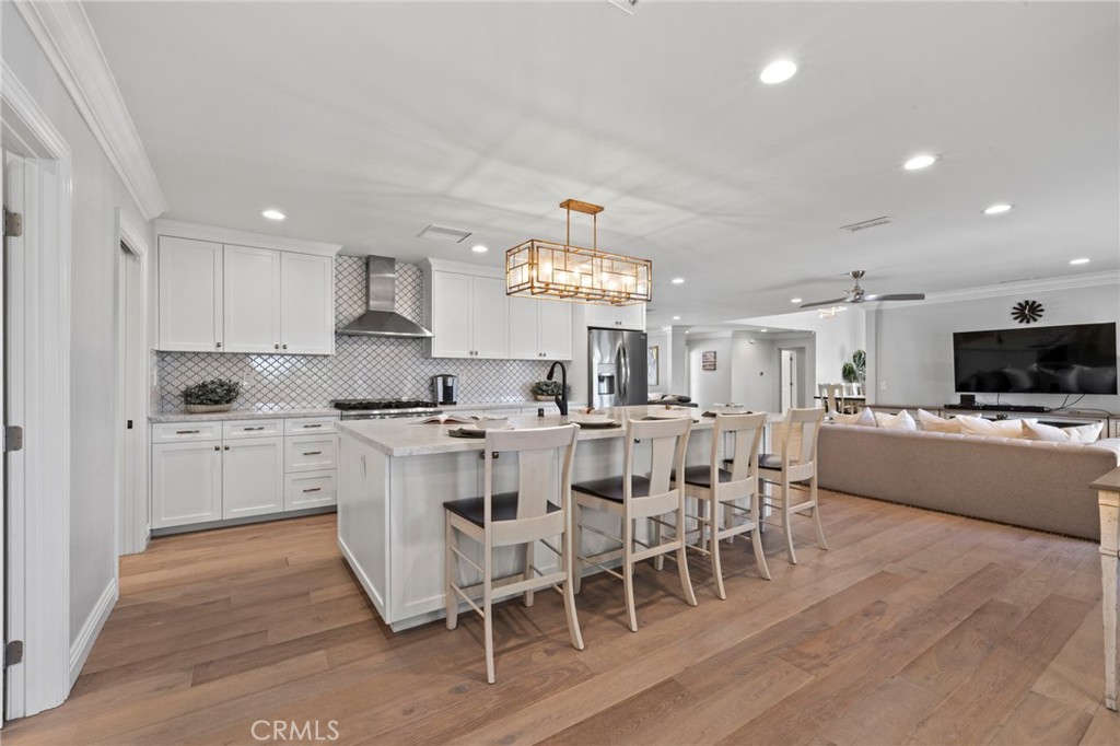 7547 Alta Cuesta Drive