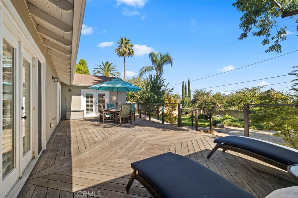 7547 Alta Cuesta Drive
