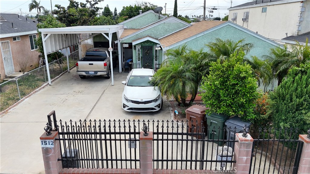 1512 W 153rd