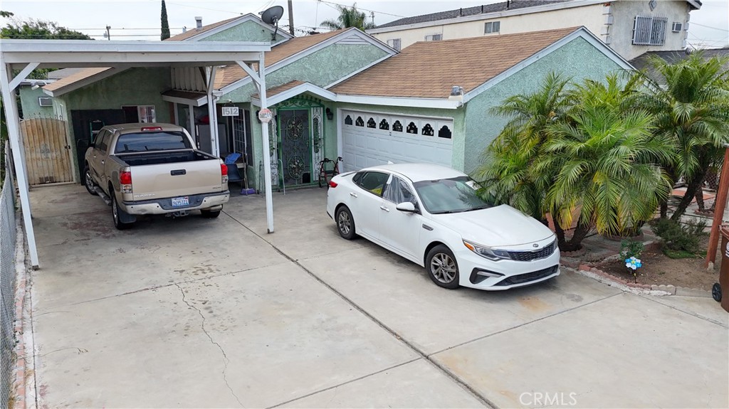 1512 W 153rd