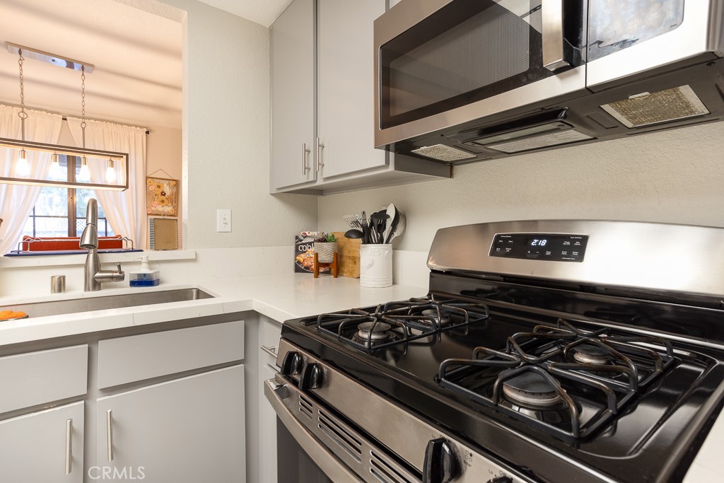 8365 Honeysuckle Place