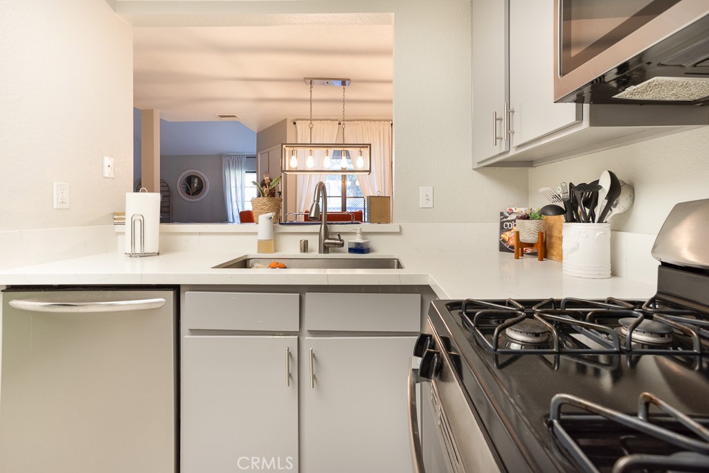 8365 Honeysuckle Place