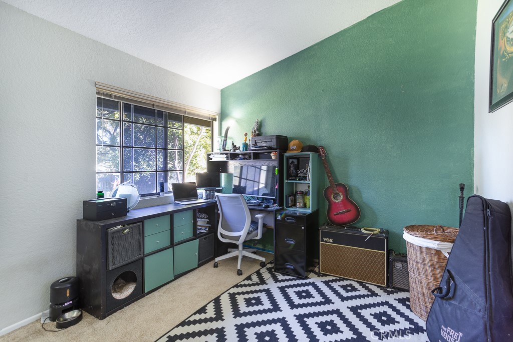 8365 Honeysuckle Place