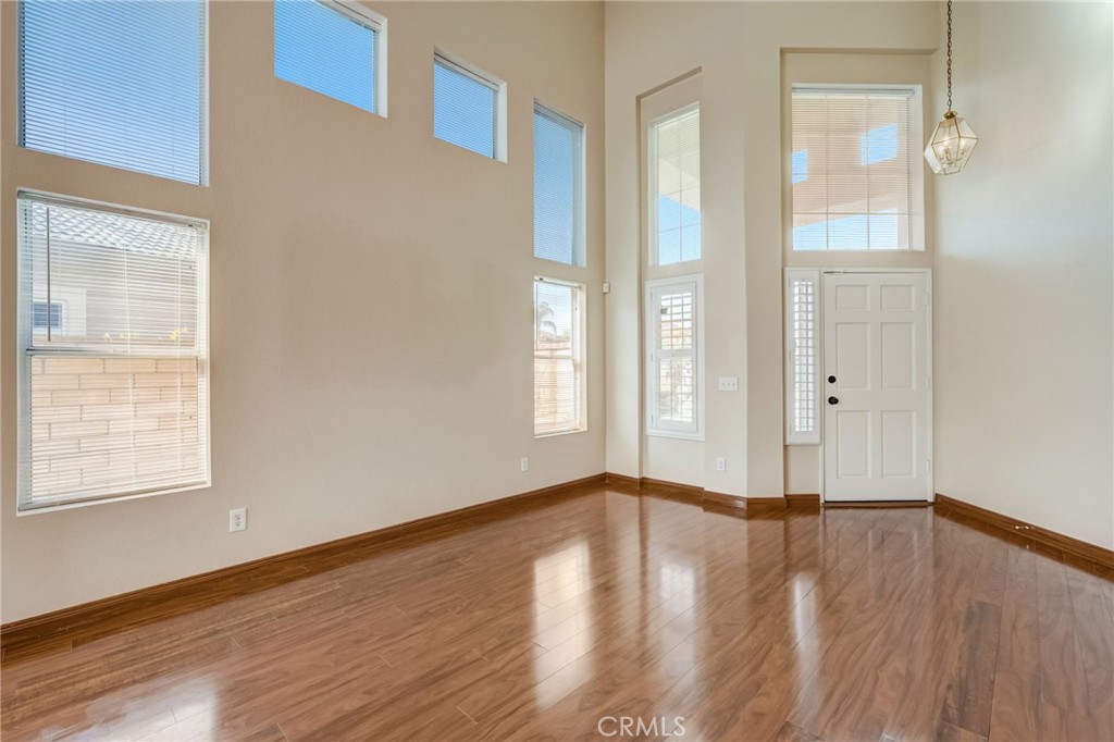 1255 Rosemary Circle